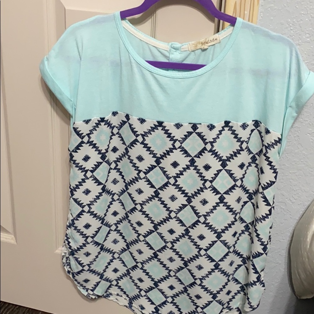 t-shirt